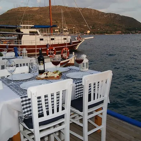 Hotel Melek 4*