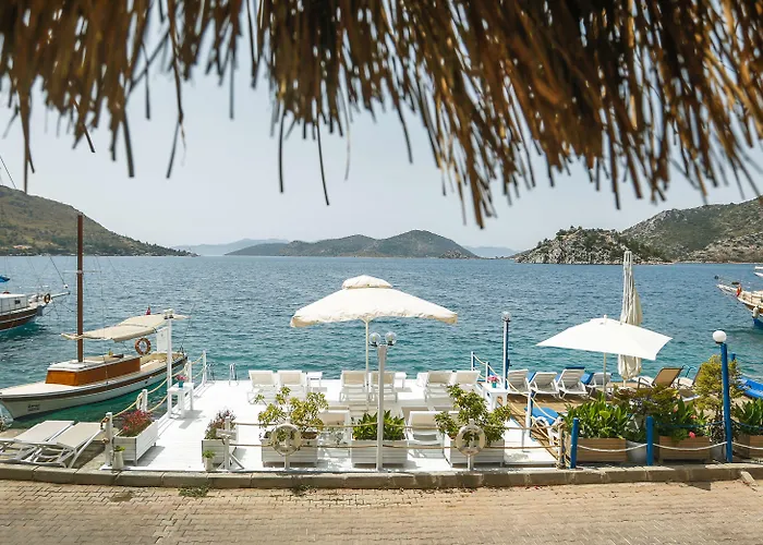 Melek 4* بوزبورون