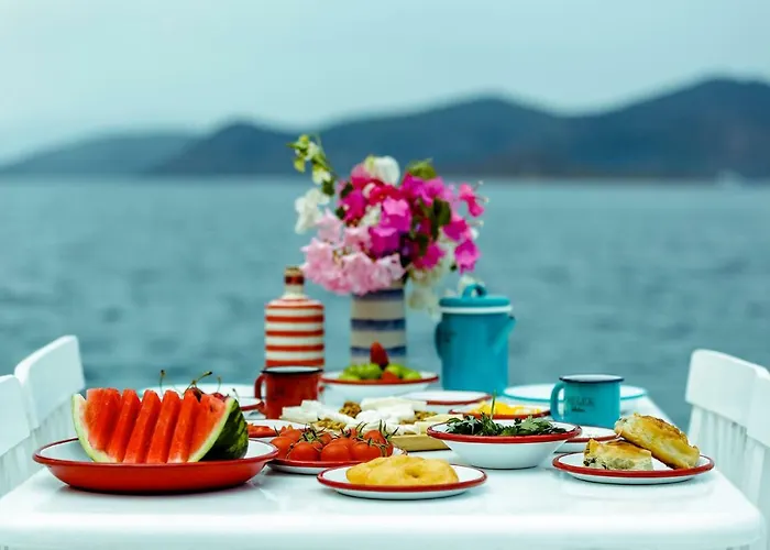 Melek 4* بوزبورون